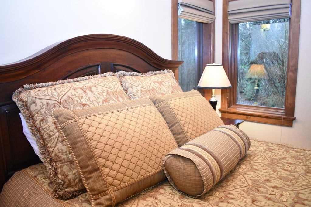 Bedroom at Lynx Cottage